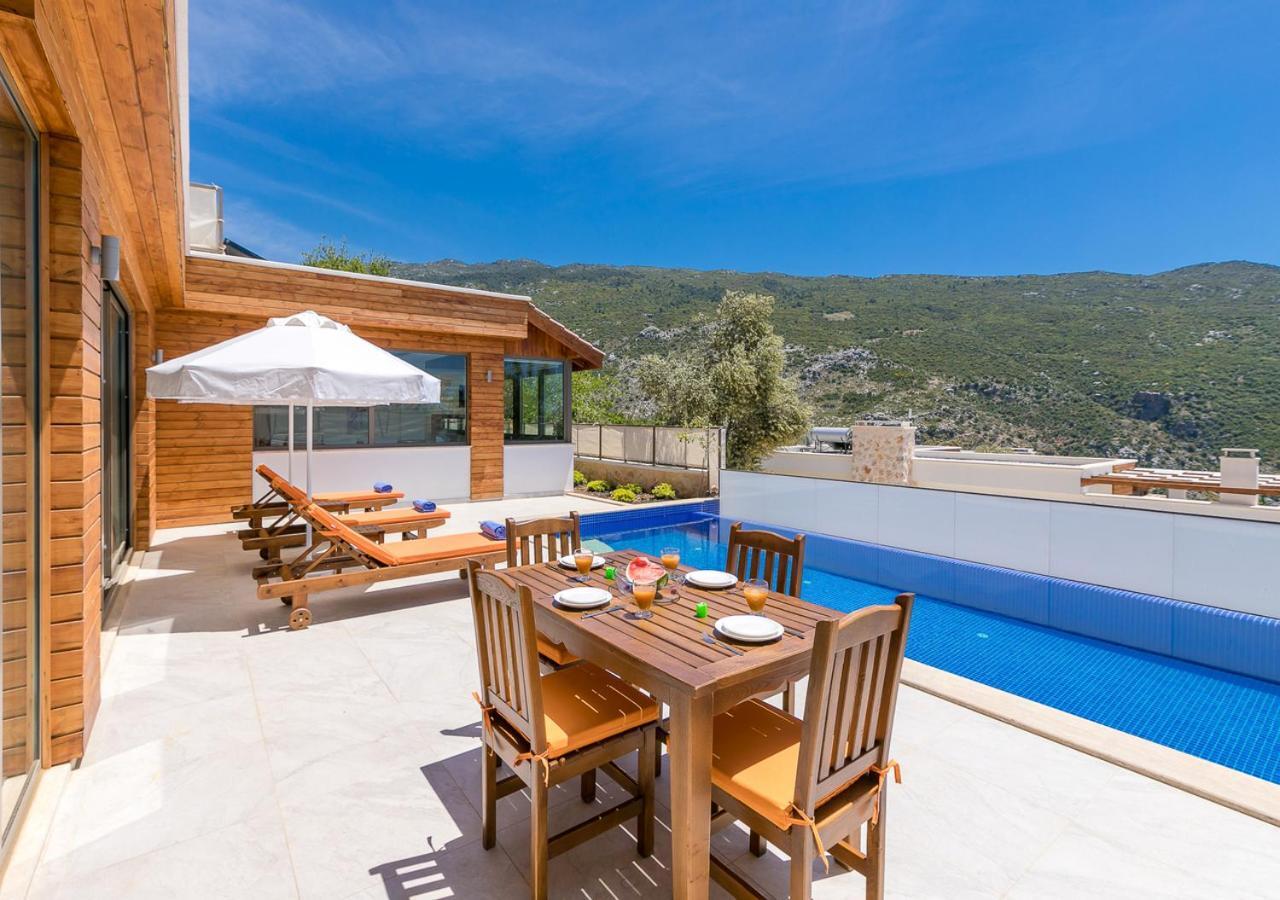Villa 3 Sleeps 4 Isolated Honeymoon-Villa Lale Uzumlu  エクステリア 写真
