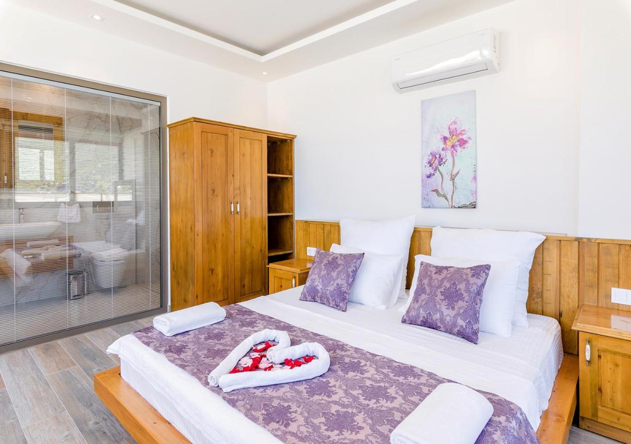 Villa 3 Sleeps 4 Isolated Honeymoon-Villa Lale Uzumlu  エクステリア 写真