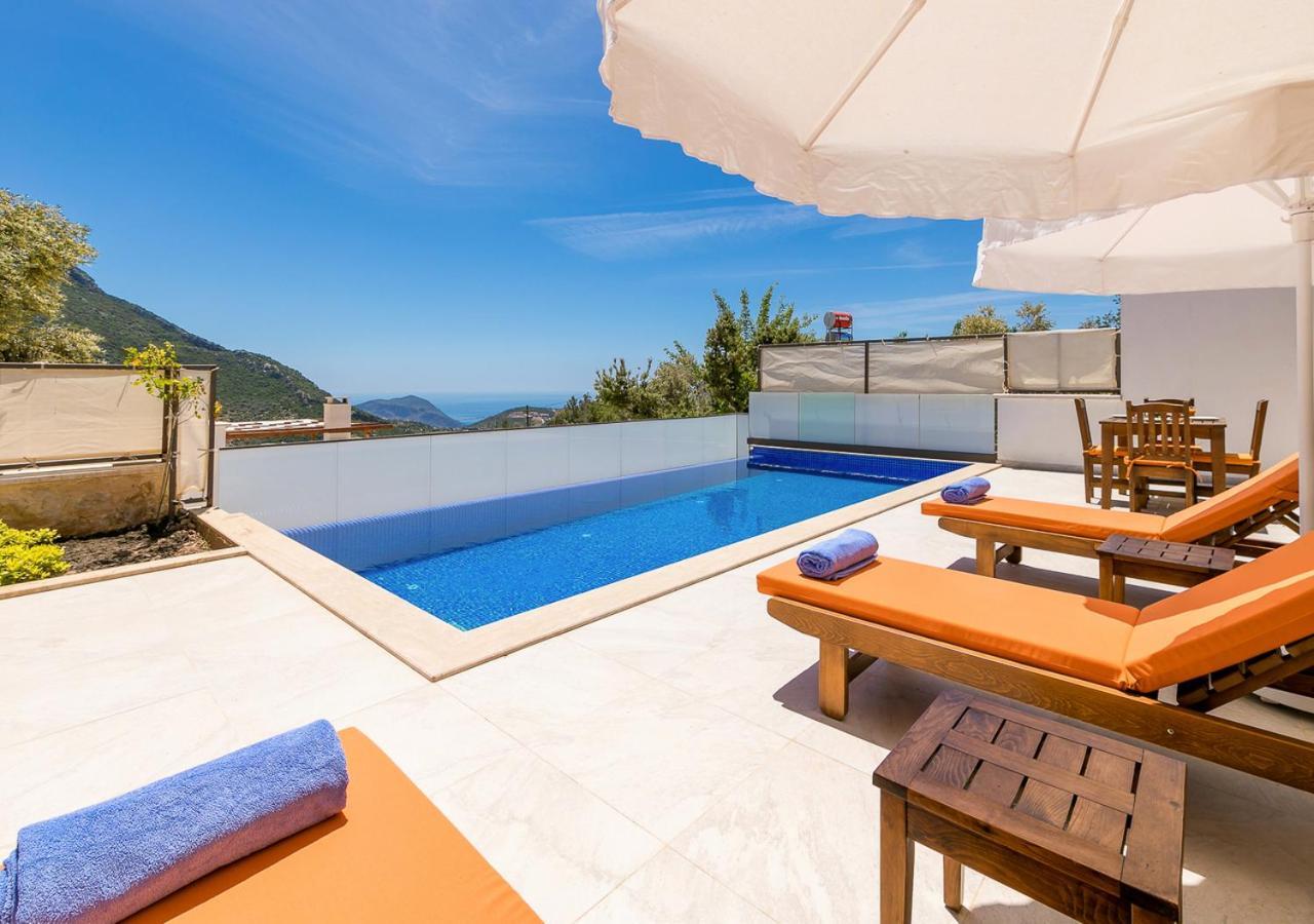 Villa 3 Sleeps 4 Isolated Honeymoon-Villa Lale Uzumlu  エクステリア 写真