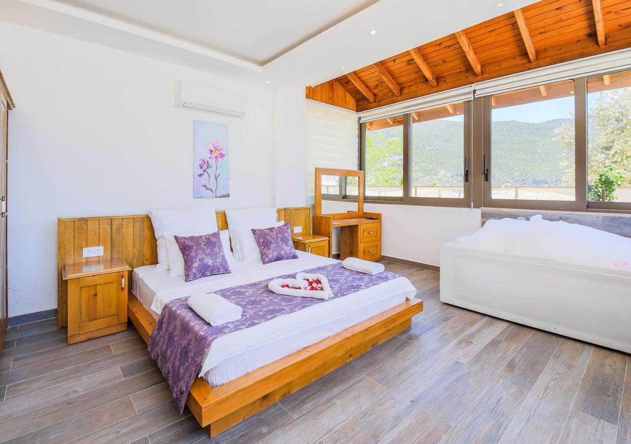 Villa 3 Sleeps 4 Isolated Honeymoon-Villa Lale Uzumlu  エクステリア 写真
