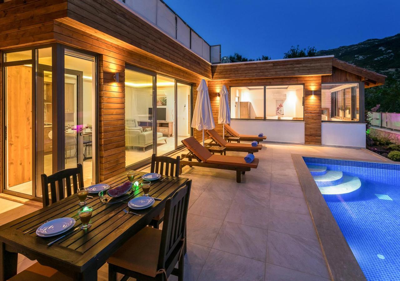 Villa 3 Sleeps 4 Isolated Honeymoon-Villa Lale Uzumlu  エクステリア 写真