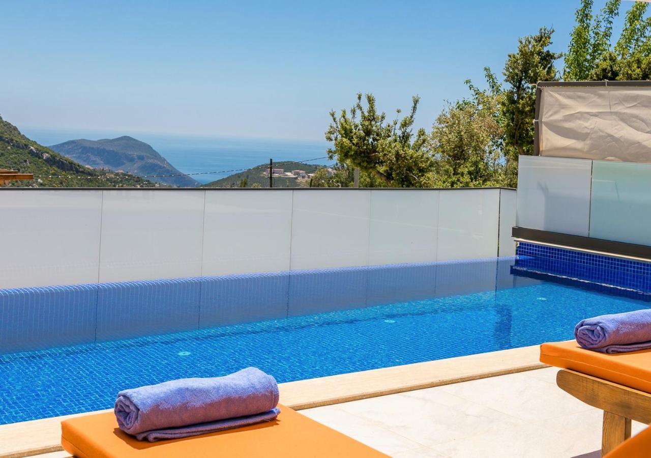 Villa 3 Sleeps 4 Isolated Honeymoon-Villa Lale Uzumlu  エクステリア 写真